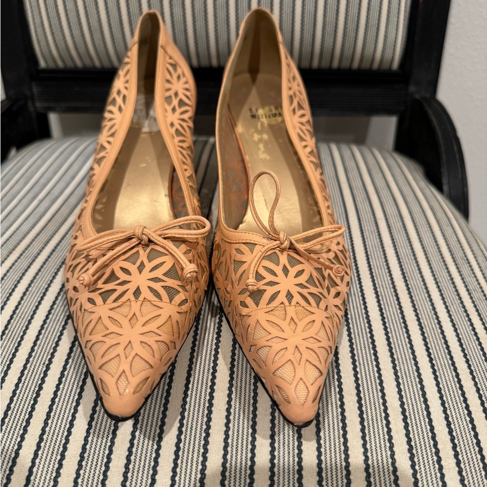 Stuart Weitzman Bow Accent Pumps